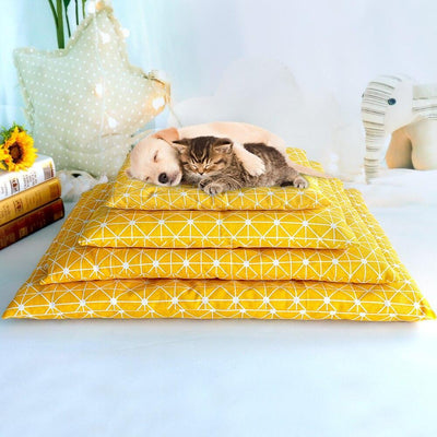 SOFT AND WARM PLAID PET MATTRESS PAD